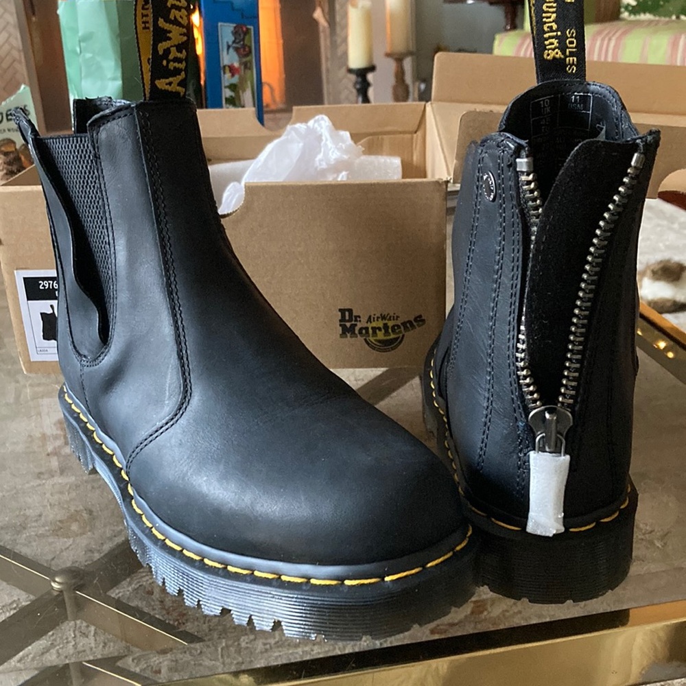 Dr. Martin’s Chelsea boot with back zipper